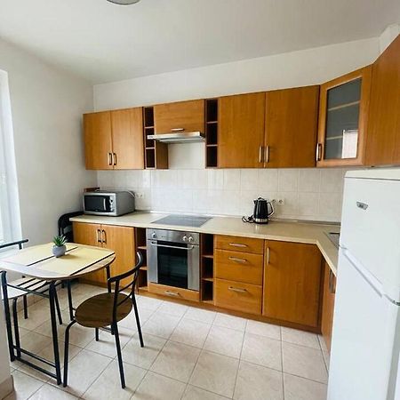 Central Studio Close To Andrassy Avenue For 4 Persons Budapest Exteriör bild